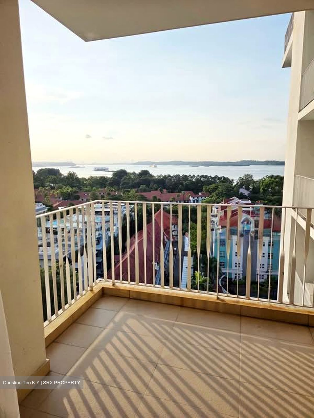 Sea Esta (D18), Condominium #572556701